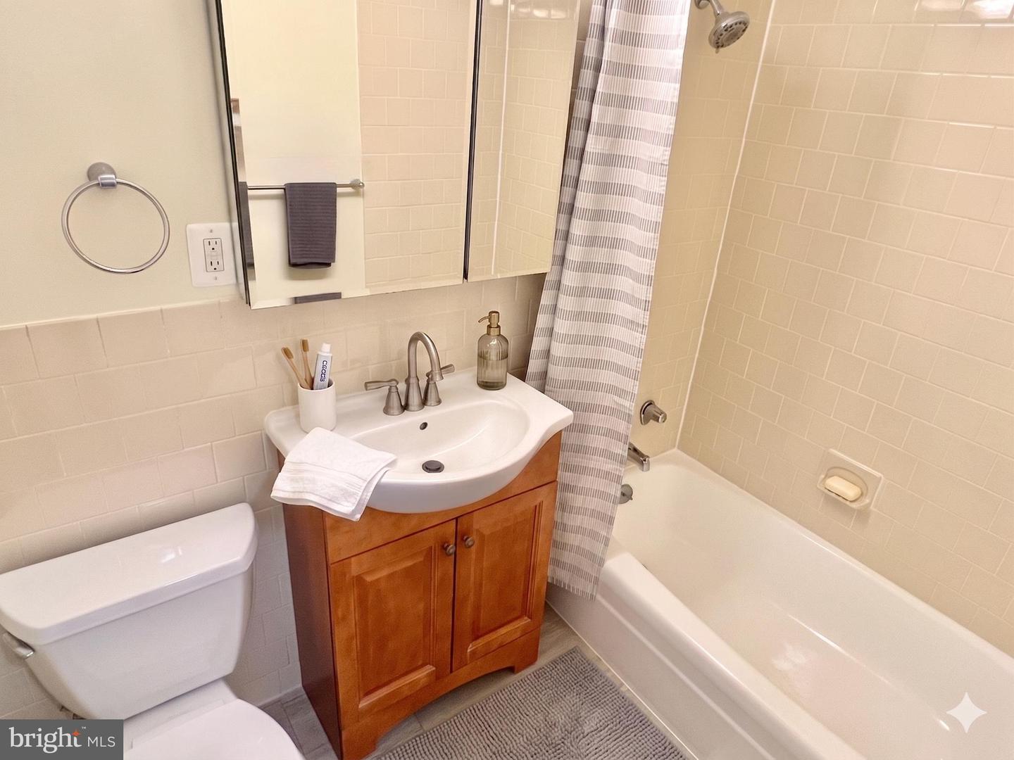 520 N St Sw #s522 Property Photo 7