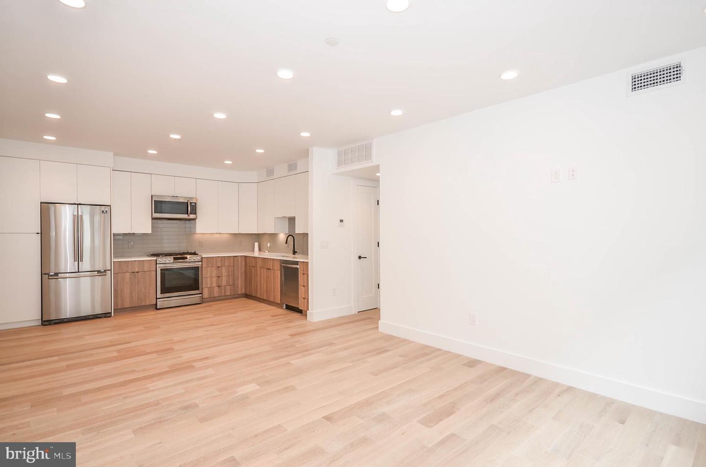 3514 13th St Nw #4 Property Photo 8