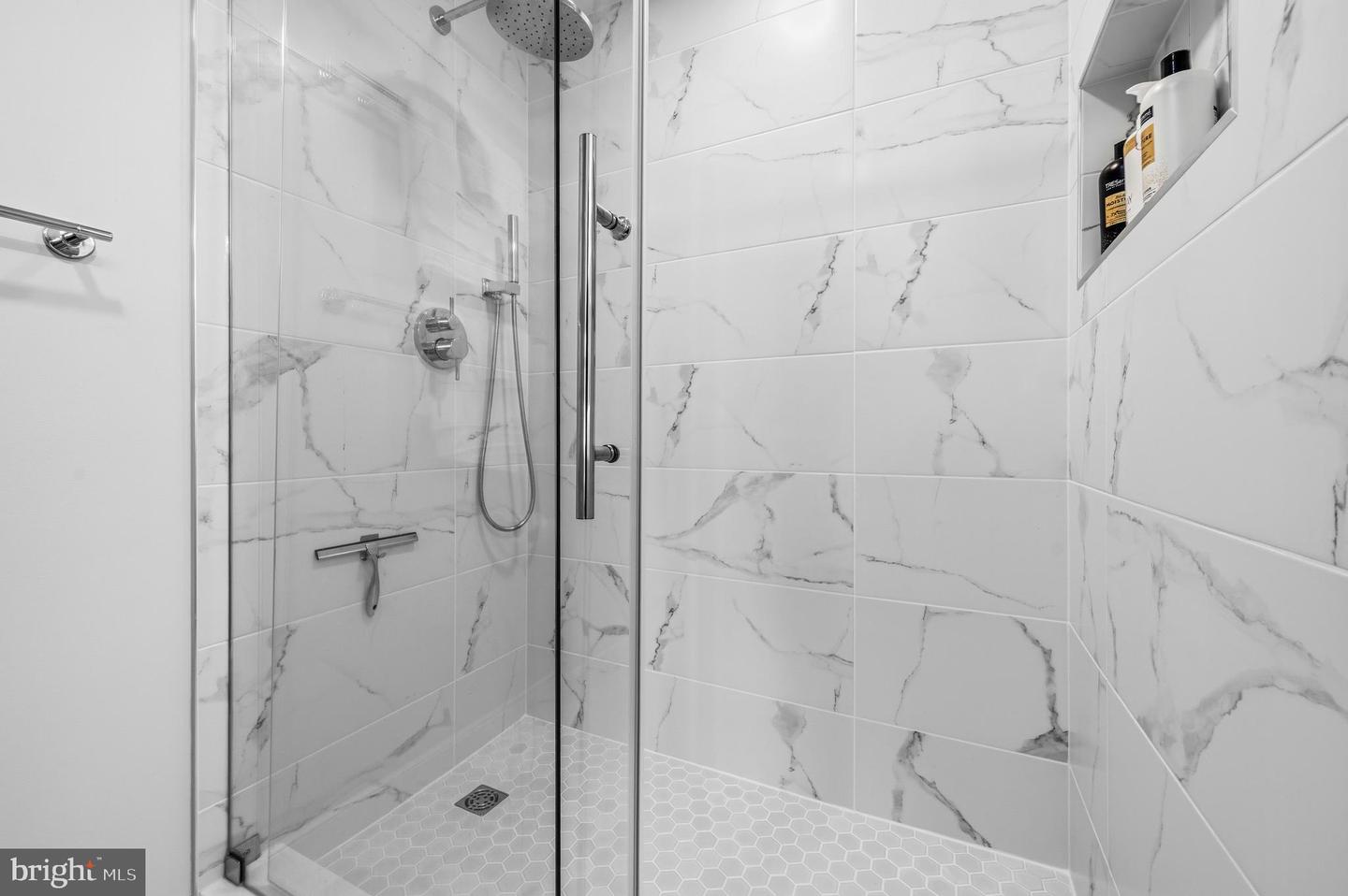 1117 10th St Nw #1103 Property Photo 27