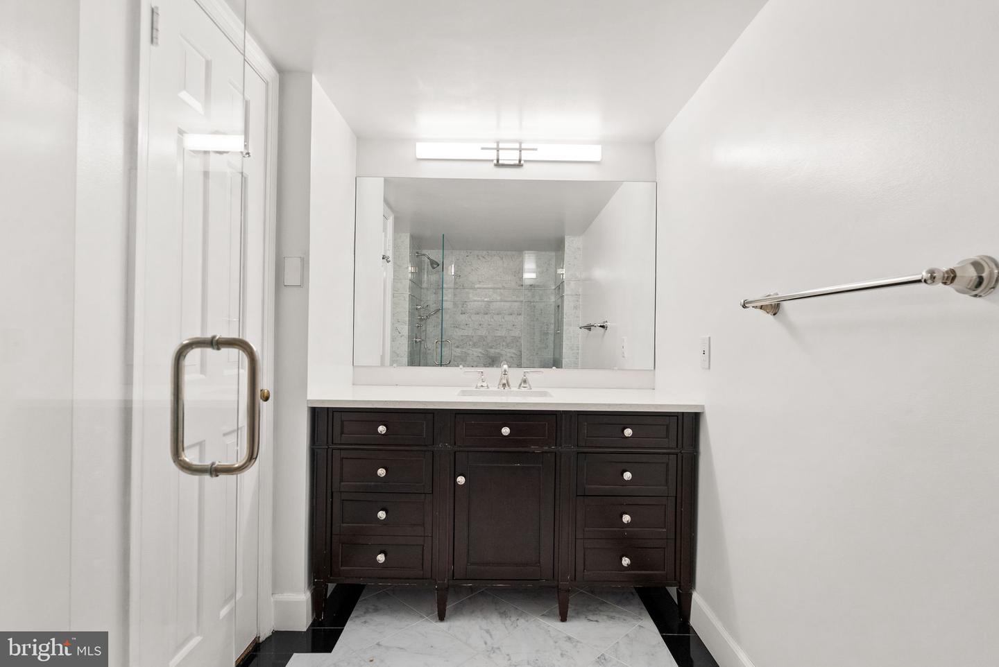 700 New Hampshire Ave Nw #105 Property Photo 16