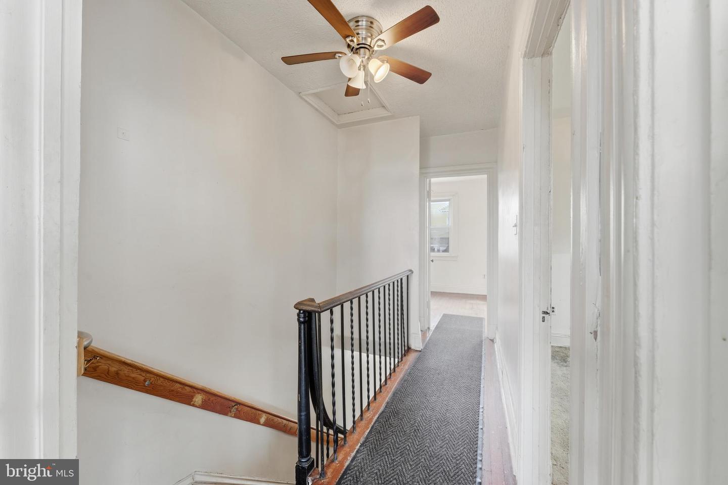 726 Somerset Pl Nw Property Photo 14