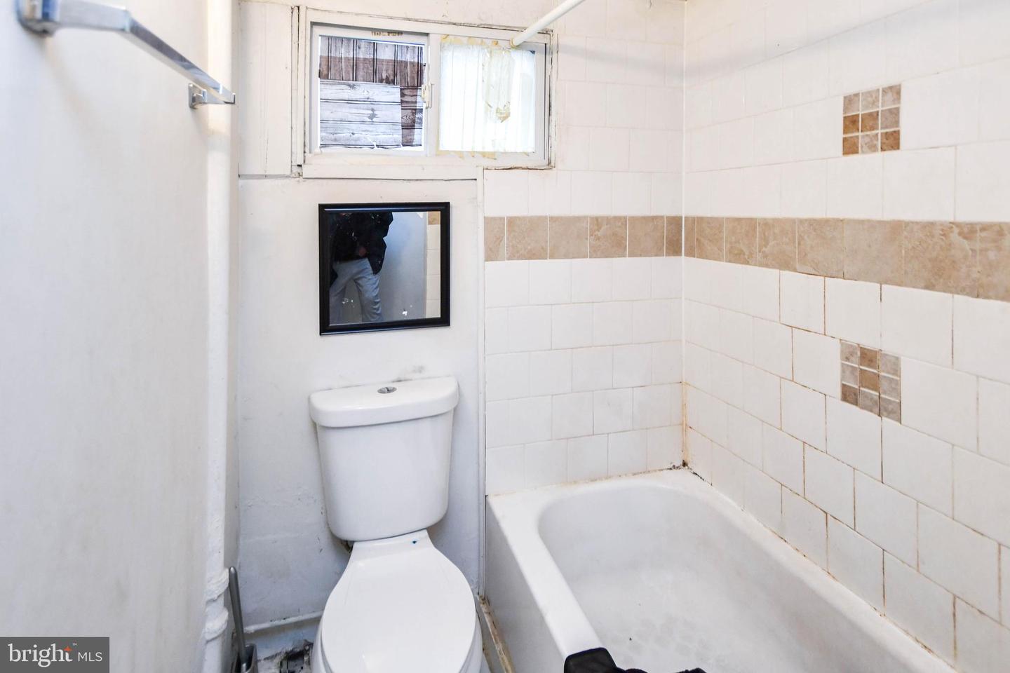 3737 Horner Pl Se Property Photo 6