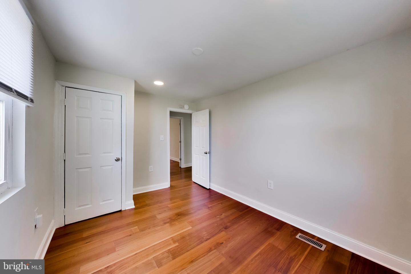 4230 Edson Pl Ne Property Photo 15