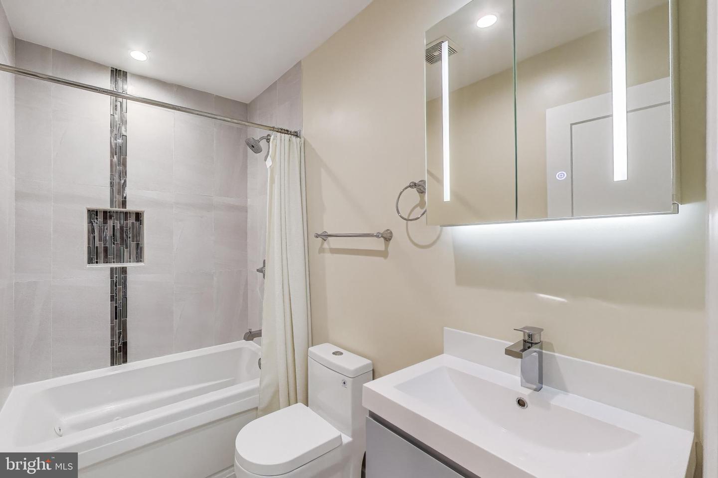625 Park Rd Nw #206 Property Photo 22