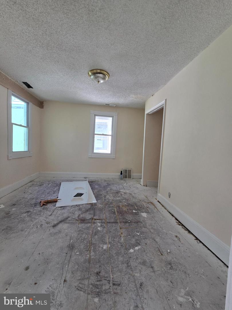 1520 W St Se Property Photo 12