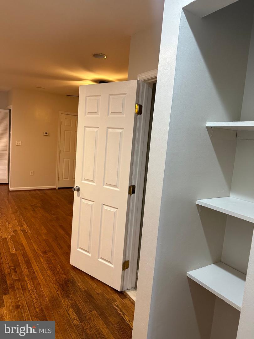 1913 Rosedale St Ne #1 Property Photo 8