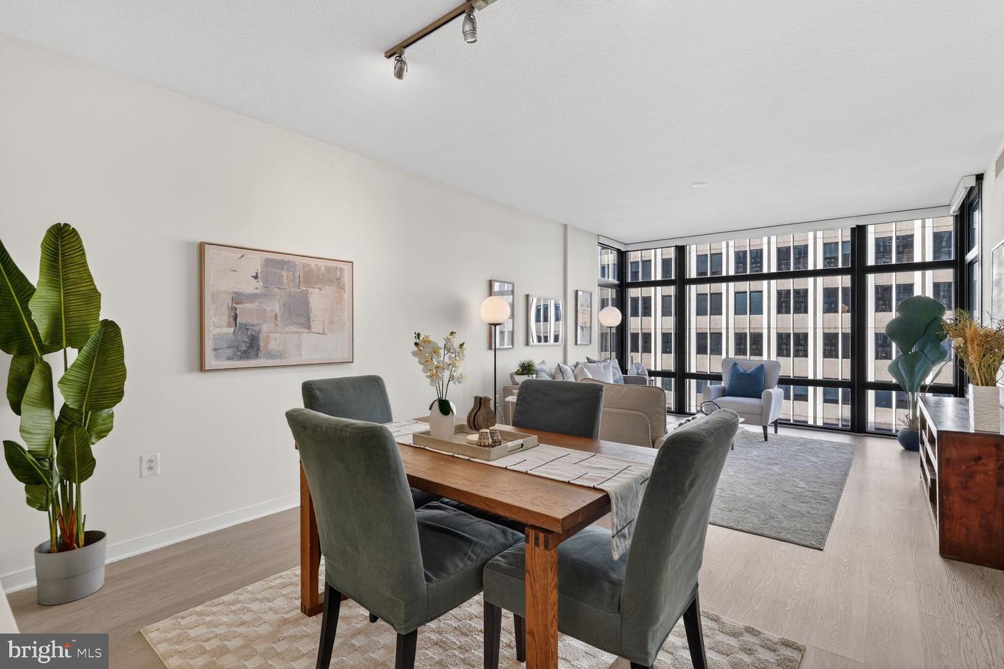 1010 Massachusetts Ave Nw #807 Property Photo 6