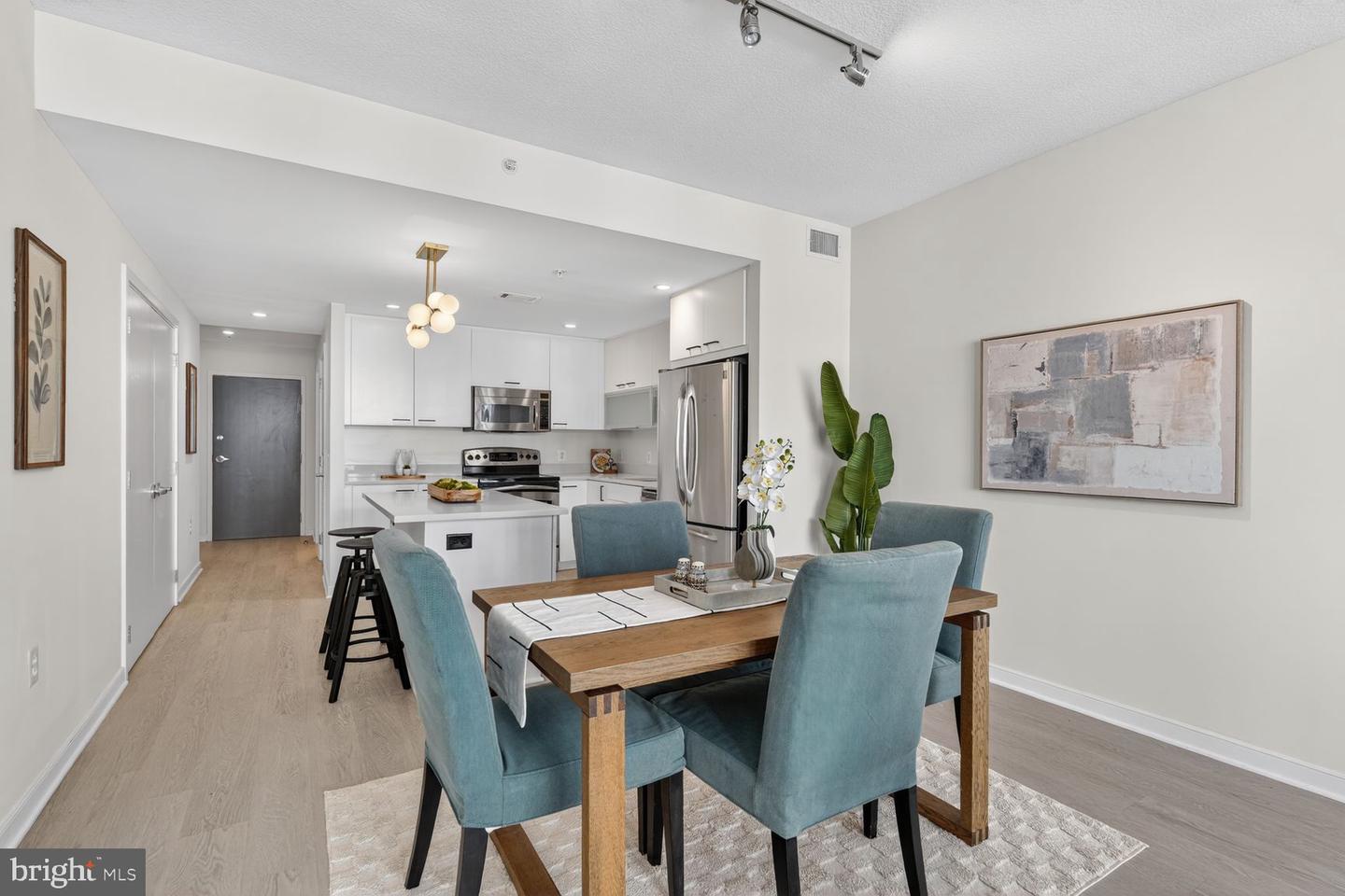 1010 Massachusetts Ave Nw #807 Property Photo 7
