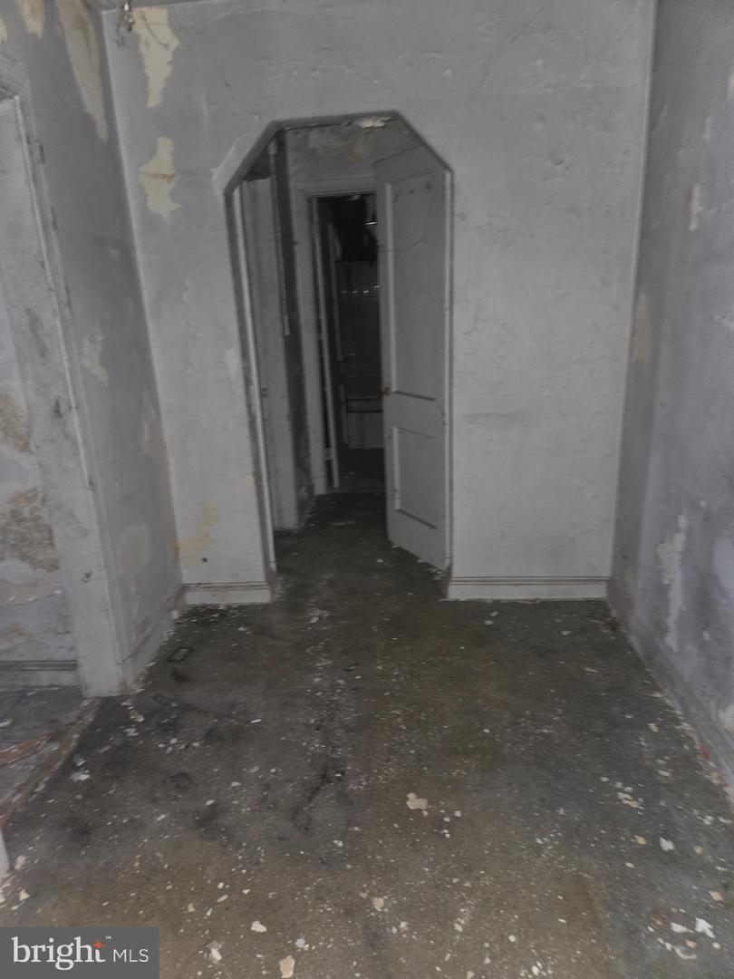 4639 Hillside Rd Se Property Photo 6