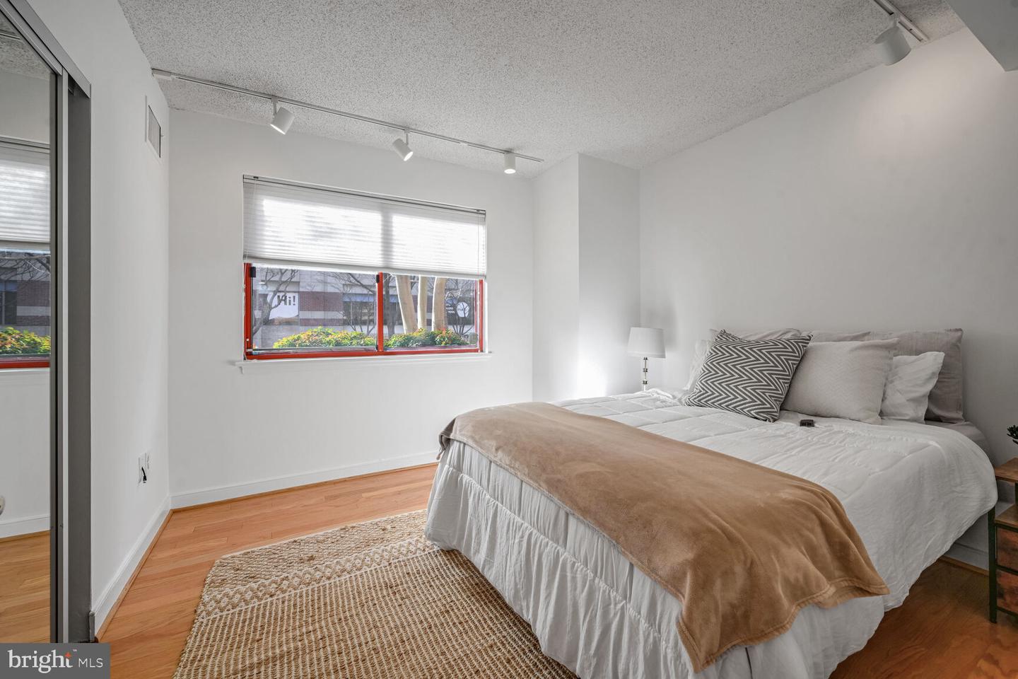 2301 N St Nw #104 Property Photo 14