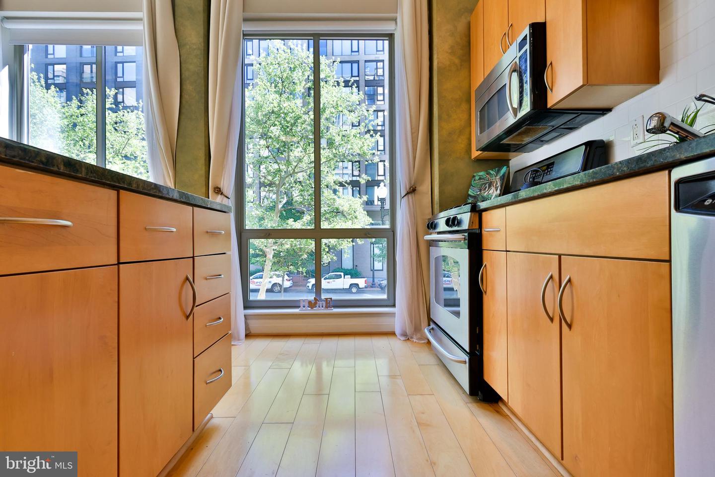 301 Massachusetts Ave Nw #204 Property Photo 14