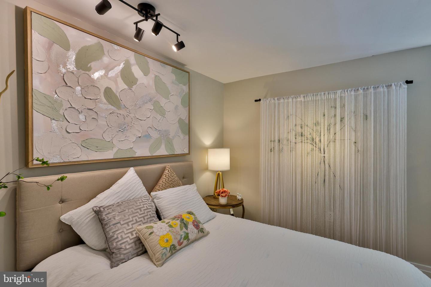 301 Massachusetts Ave Nw #204 Property Photo 19