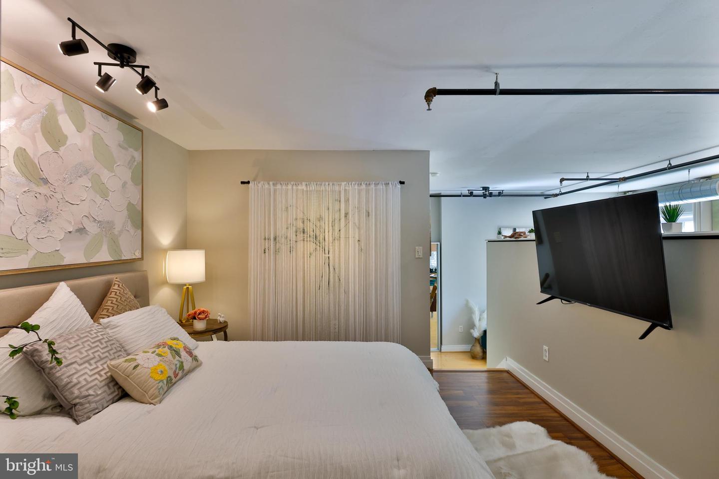 301 Massachusetts Ave Nw #204 Property Photo 20