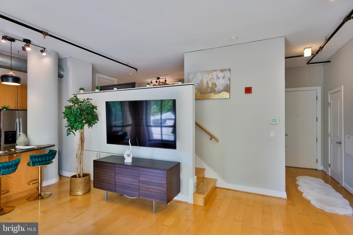 301 Massachusetts Ave Nw #204 Property Photo 24