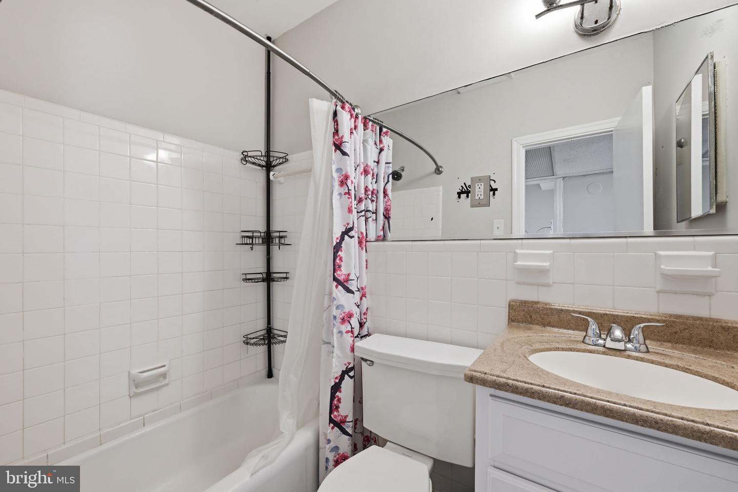 117 E St Se #302 Property Photo 15