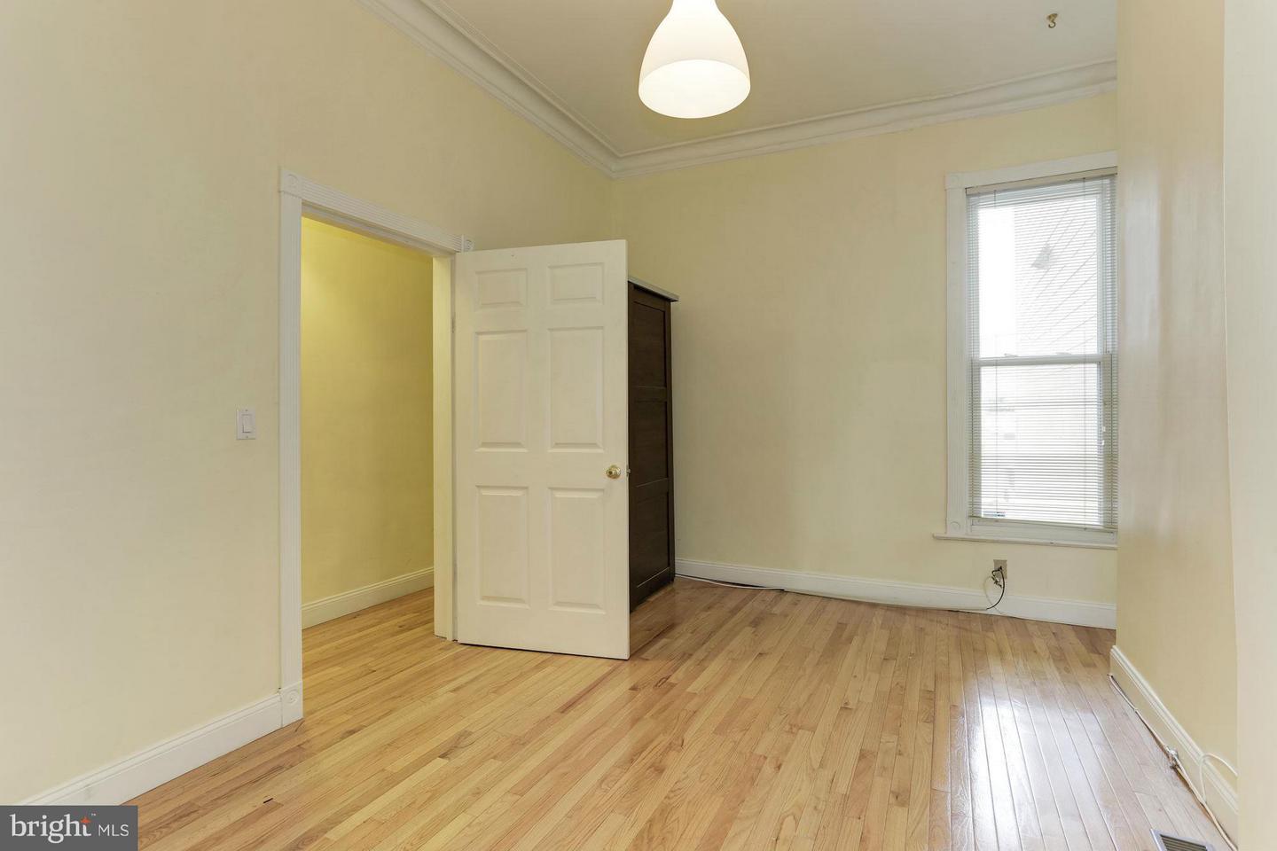 1915 11th St Nw Property Photo 7