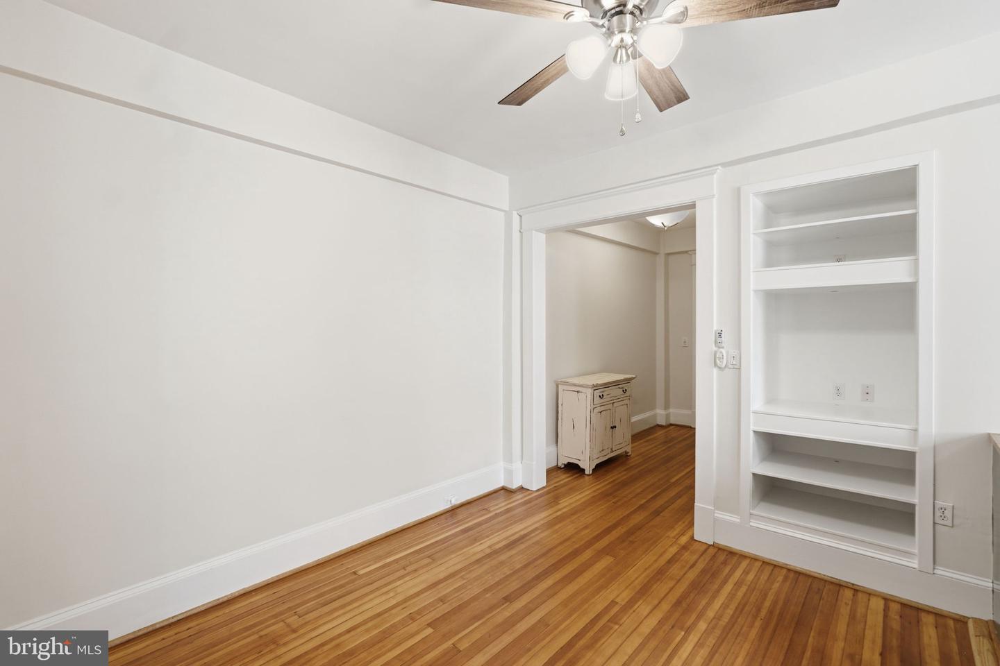 1736 Columbia Rd Nw #307 Property Photo 16