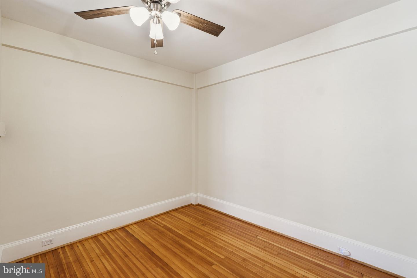 1736 Columbia Rd Nw #307 Property Photo 19