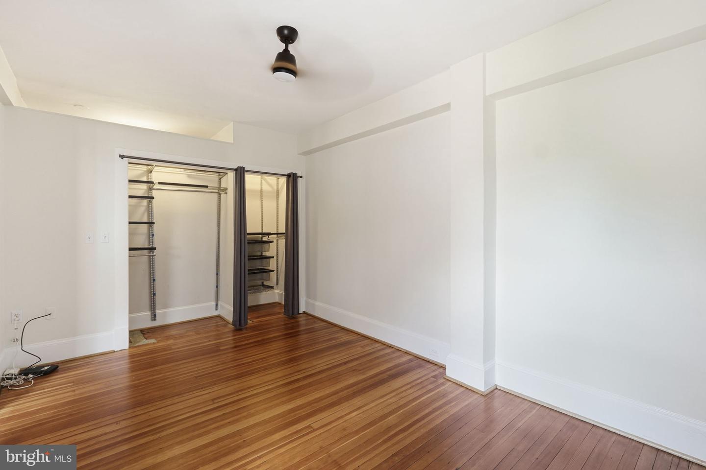 1736 Columbia Rd Nw #307 Property Photo 22