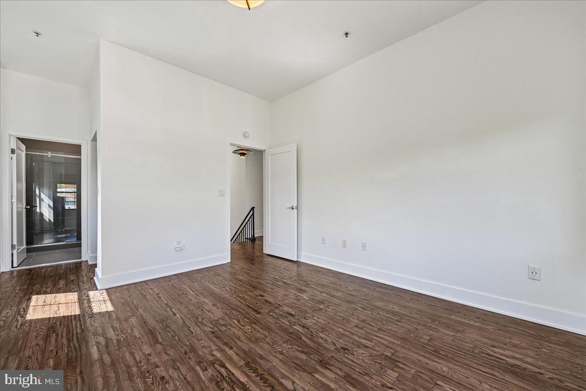 1111 W St Nw #12 Property Photo 42