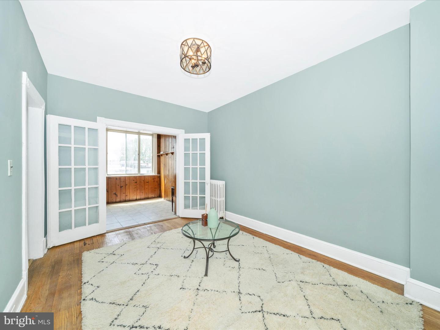4818 7th St Nw Property Photo 4
