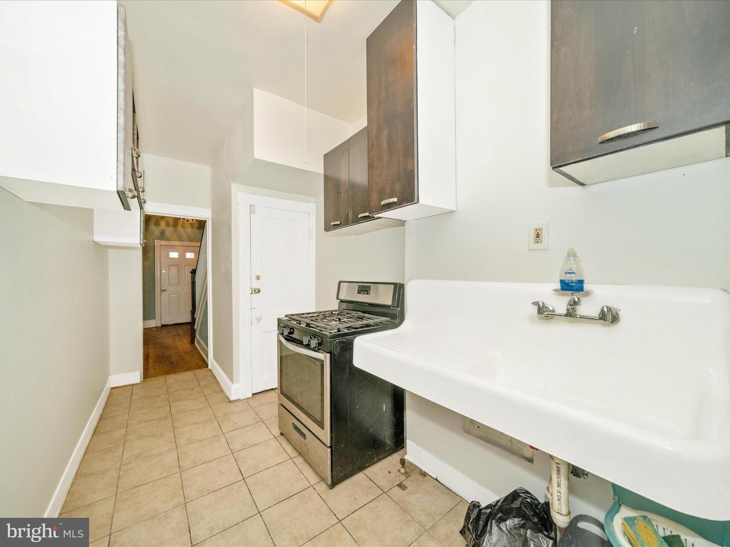 4818 7th St Nw Property Photo 10