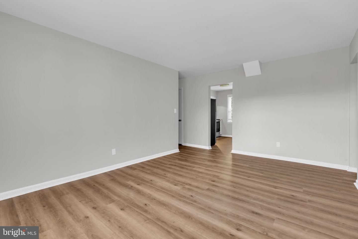3810 W St Se #202 Property Photo 9