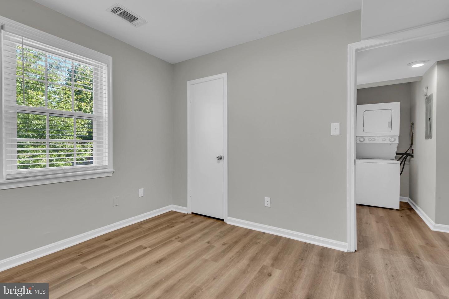 3810 W St Se #202 Property Photo 18