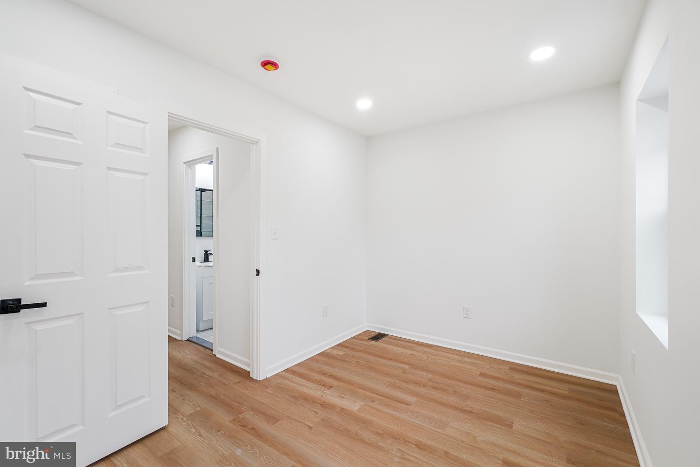 1721 L St Ne Property Photo 18