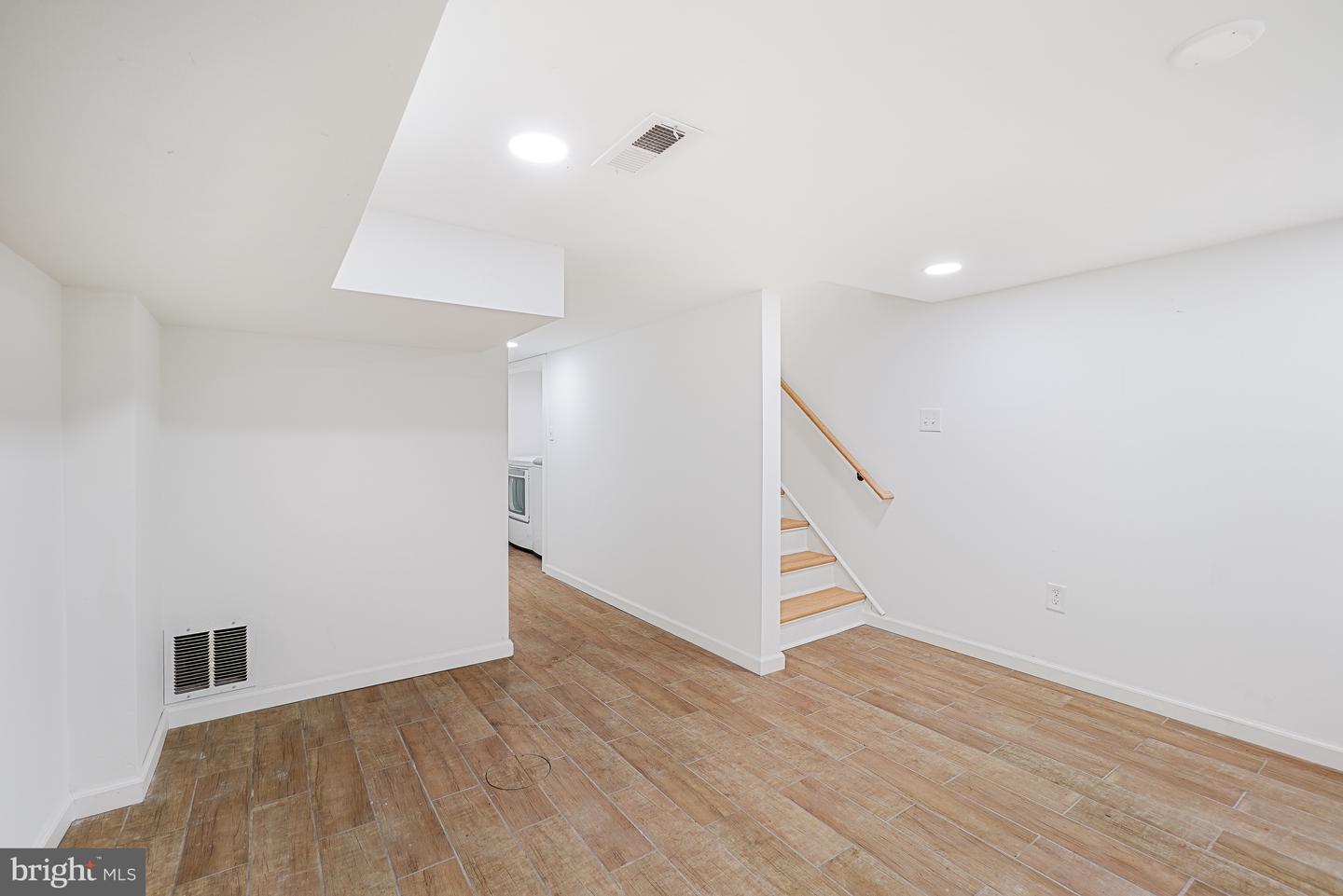 1721 L St Ne Property Photo 23
