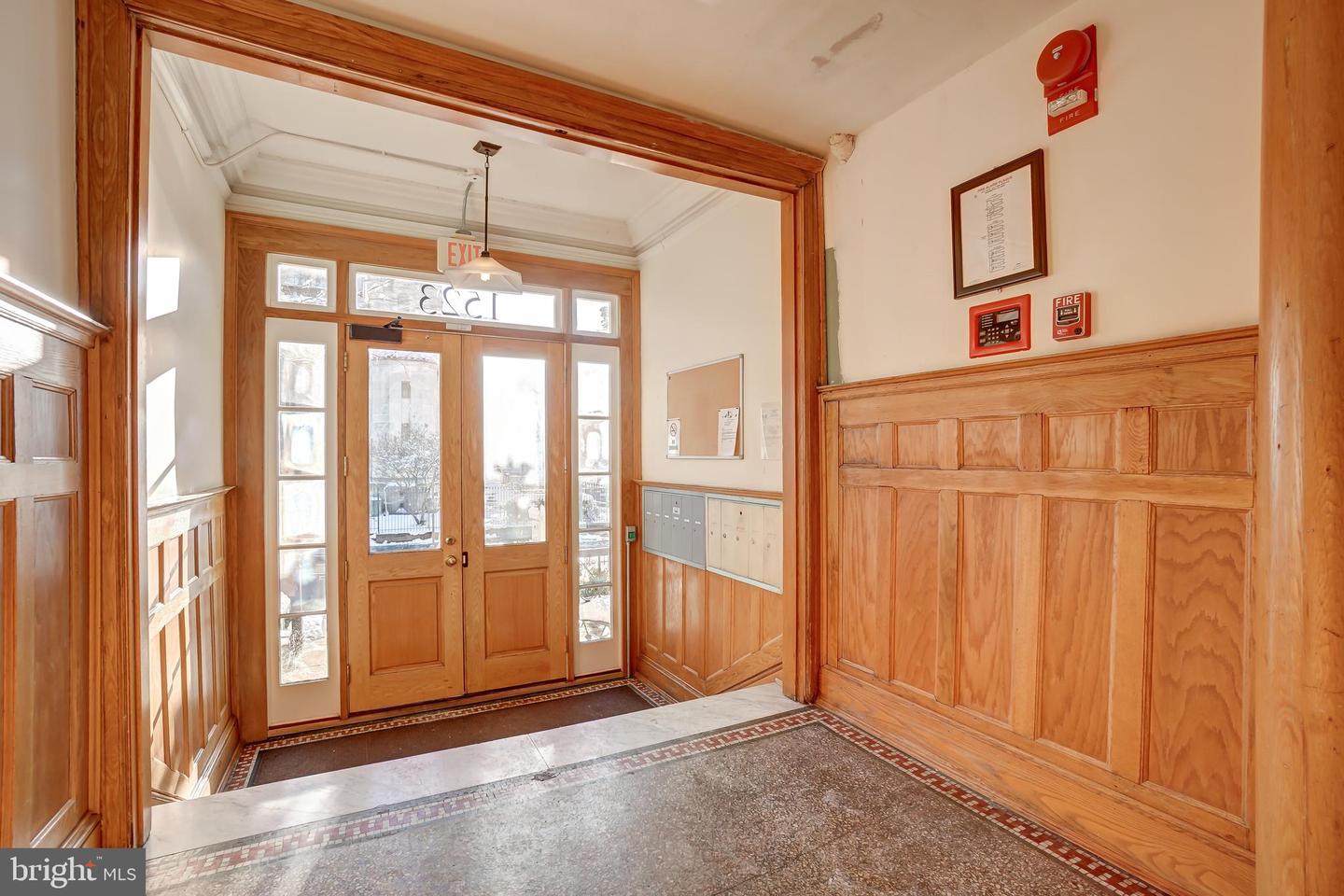 1523 PARK RD NW #B2 Property Photo 1