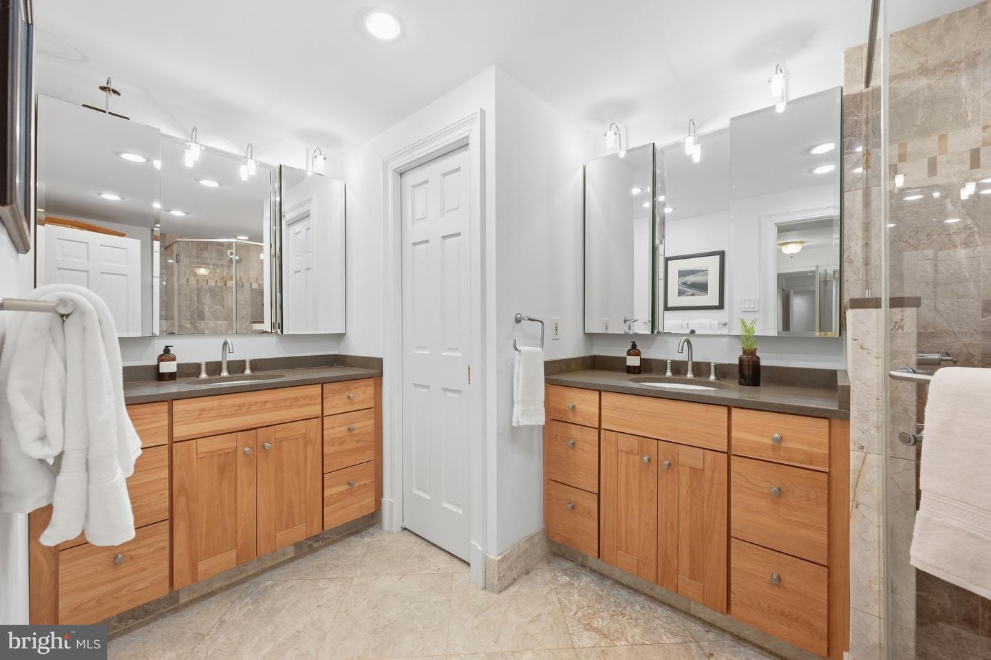 2700 Virginia Ave Nw #901 Property Photo 19