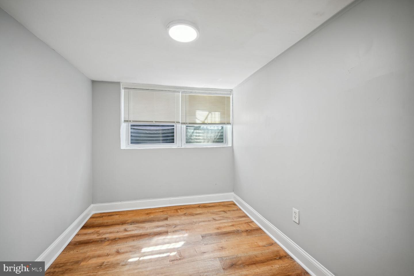 167 V St Ne Property Photo 16