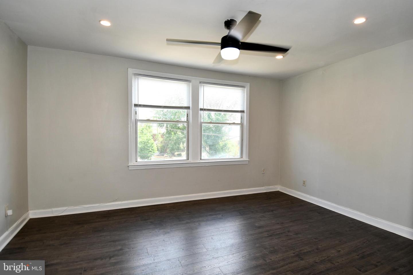 1314 Downing Pl Ne #3 Property Photo 5