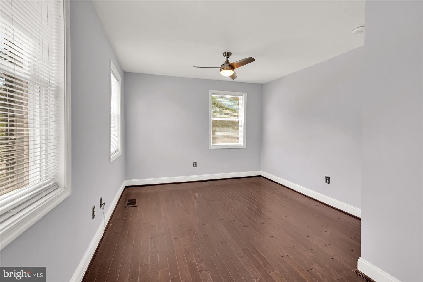 2336 Payne Ter Se Property Photo 19