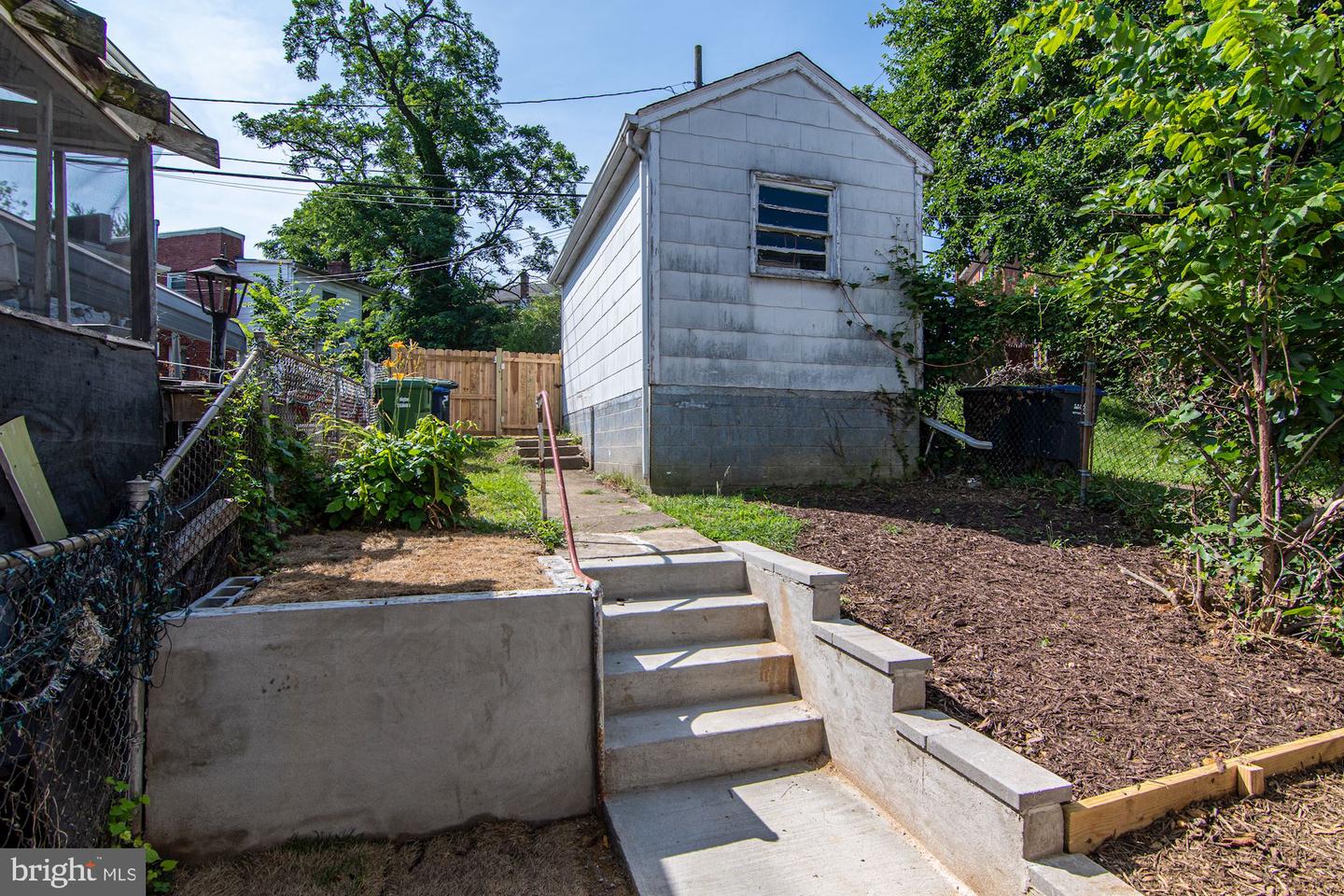 2413 Minnesota Ave Se Property Photo 27