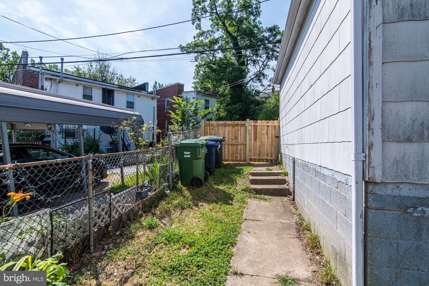 2413 Minnesota Ave Se Property Photo 28