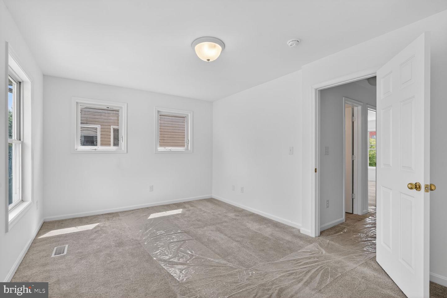 227 54th St Ne Property Photo 13