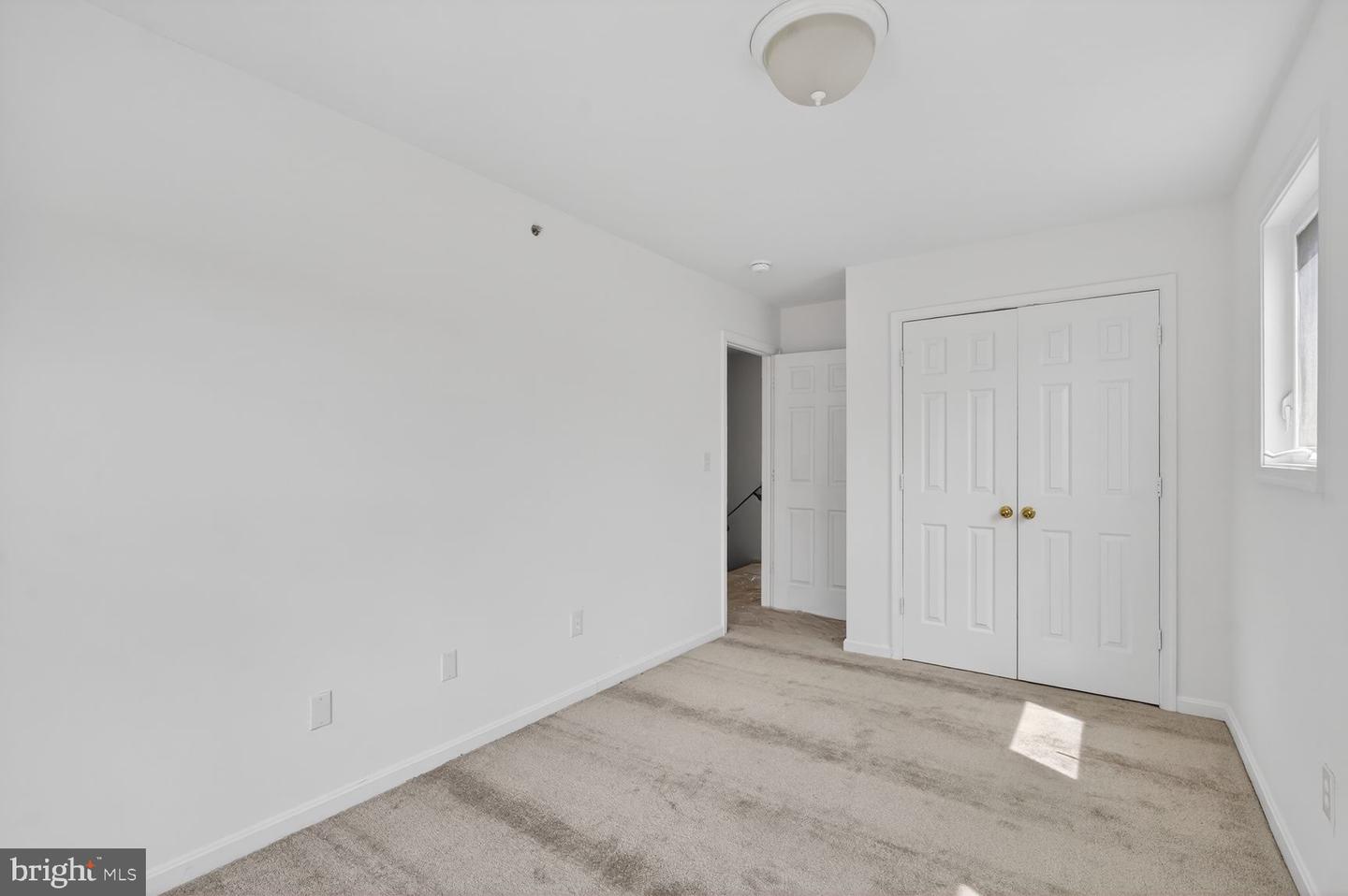227 54th St Ne Property Photo 15