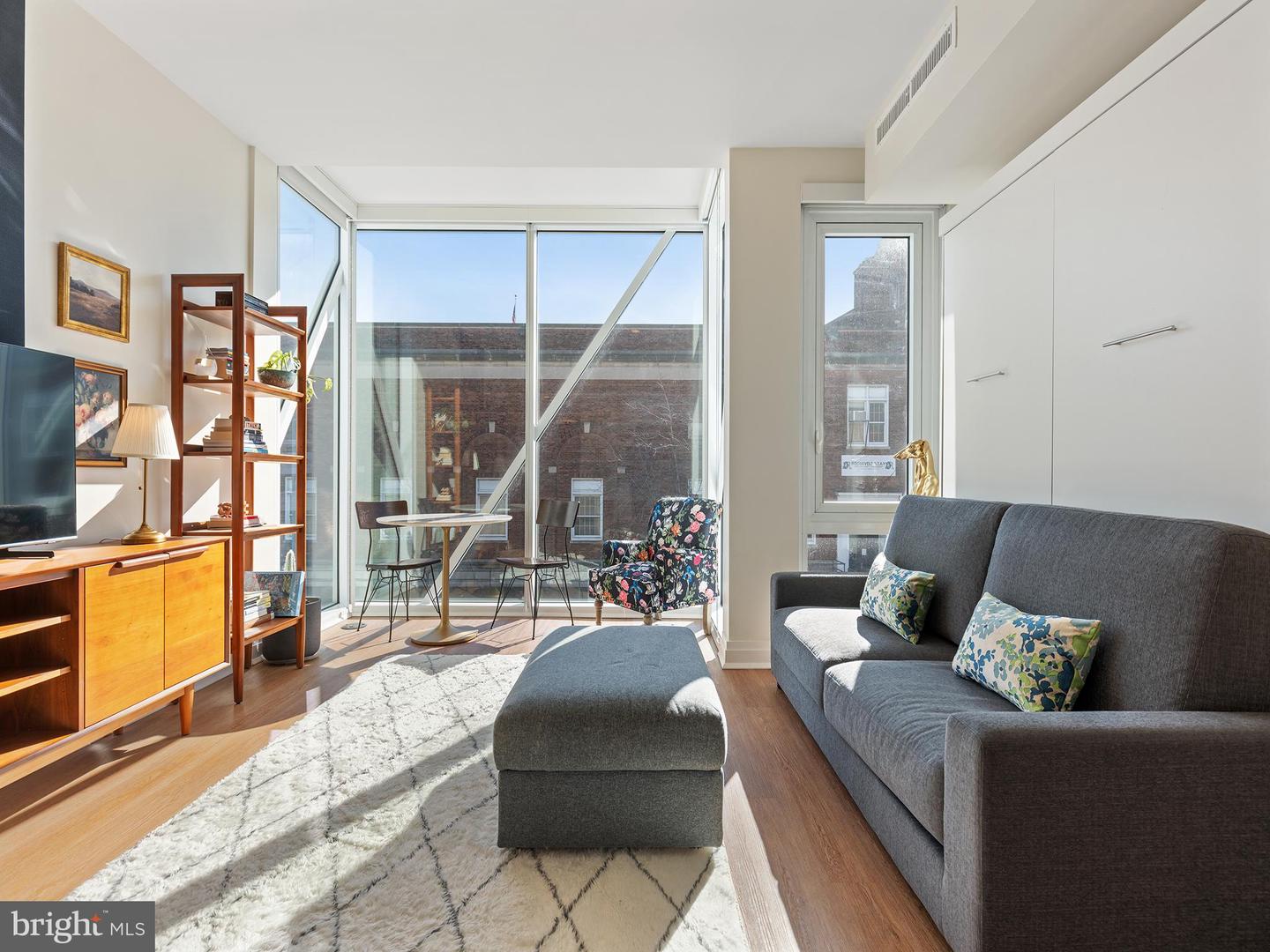 923 V St Nw #204 Property Photo 10