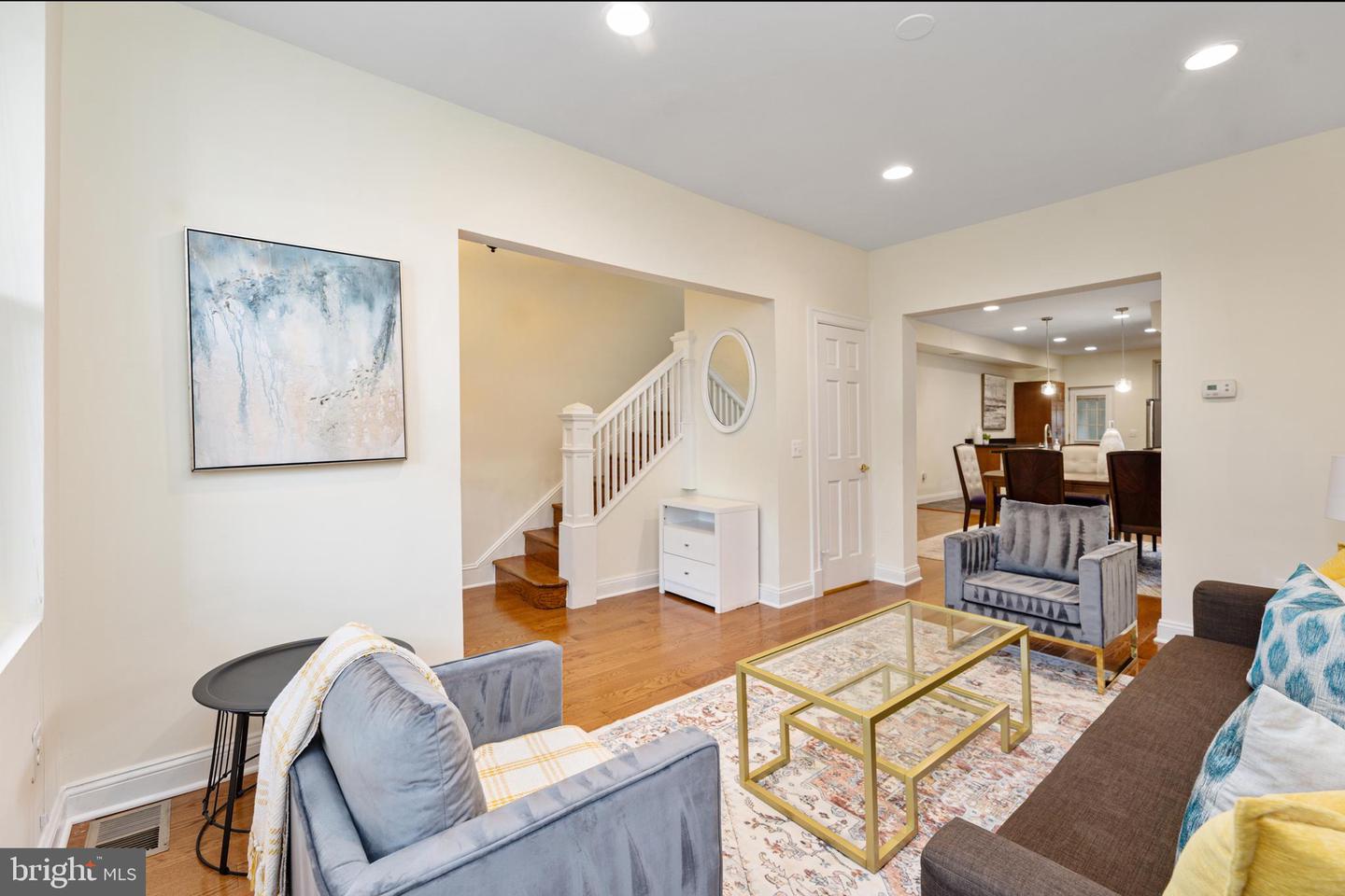 916 Shepherd St Nw Property Photo 11