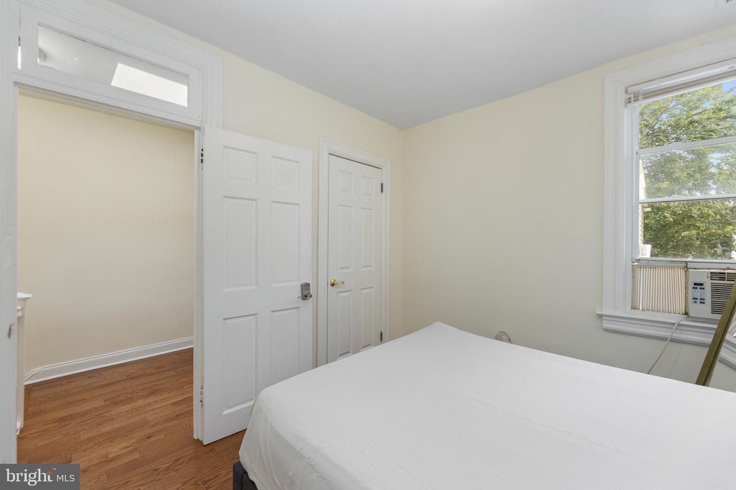 916 Shepherd St Nw Property Photo 28