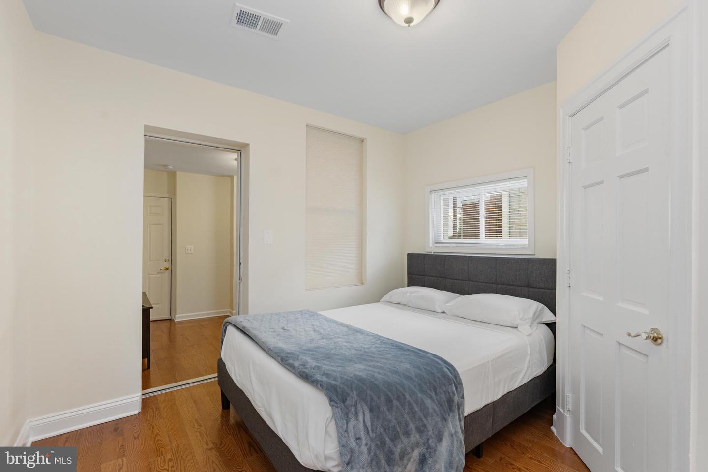 916 Shepherd St Nw Property Photo 30