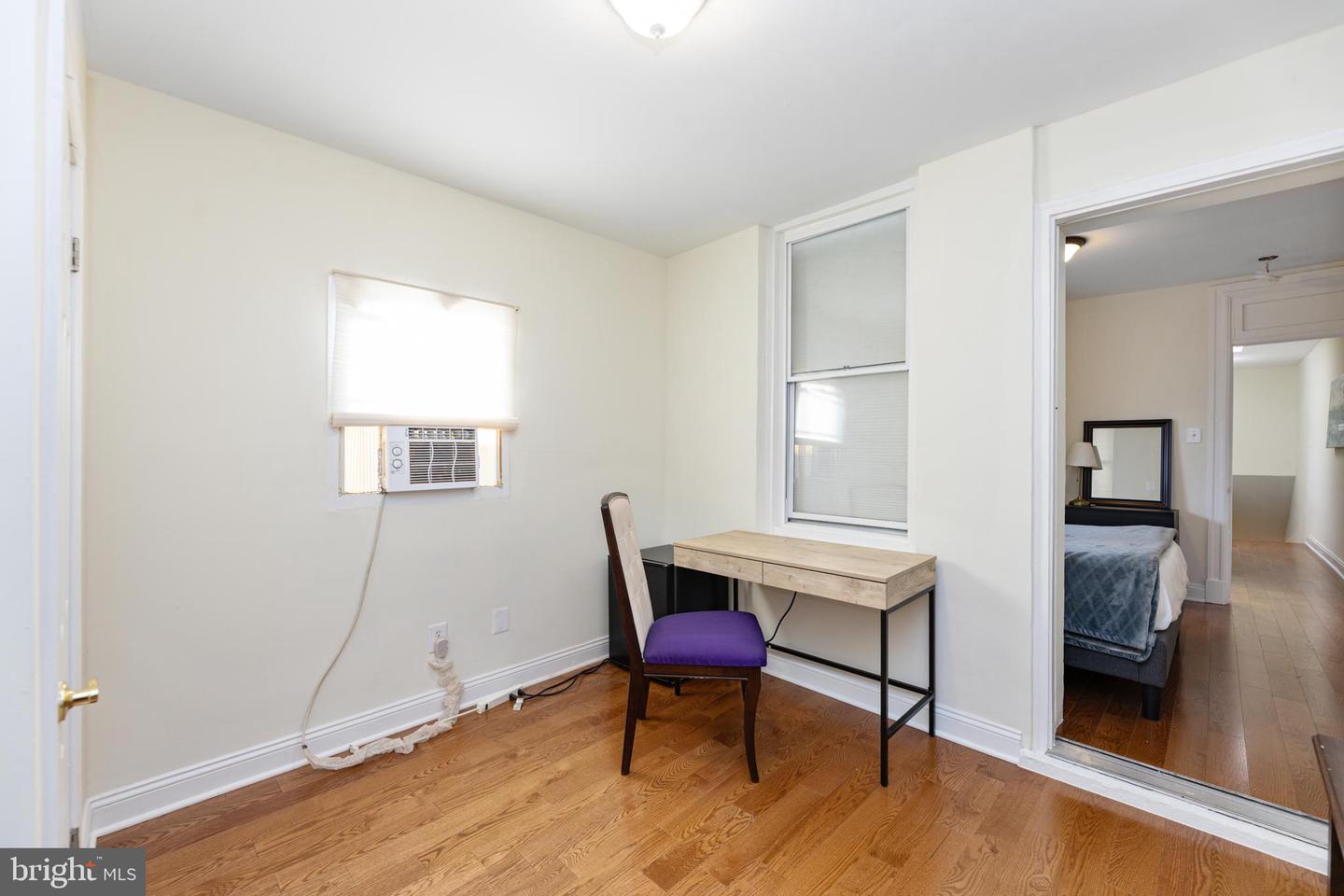 916 Shepherd St Nw Property Photo 35