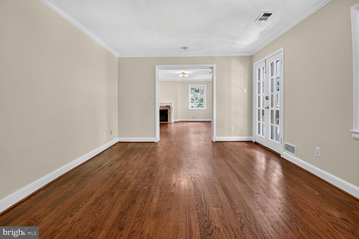 2260 48th St Nw Property Photo 27