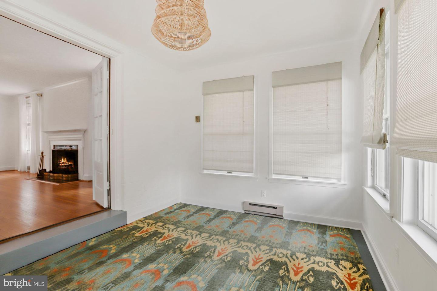 3273 Worthington St Nw Property Photo 8