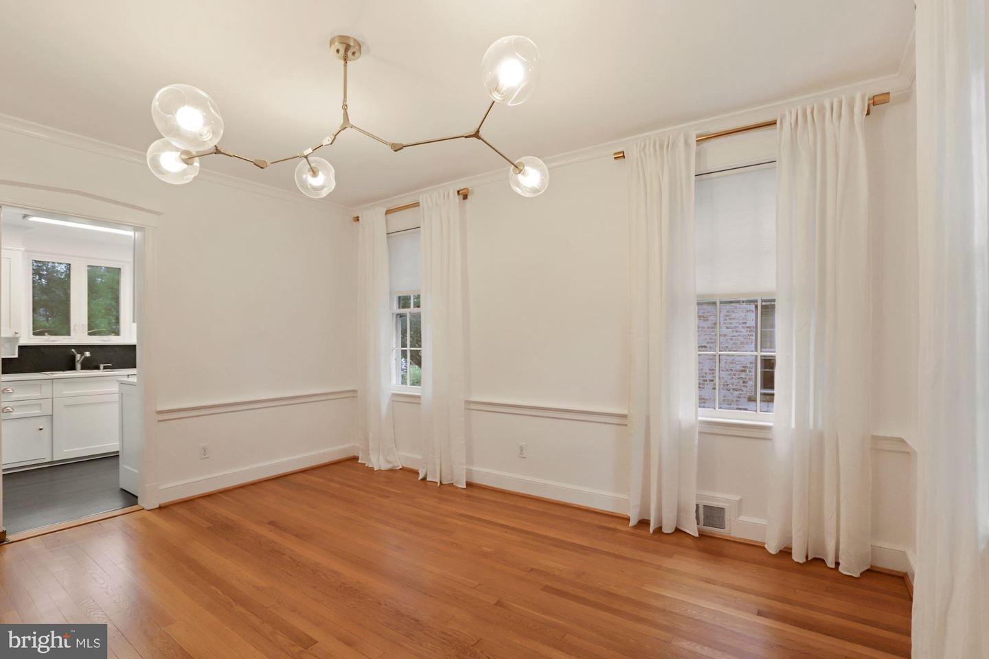 3273 Worthington St Nw Property Photo 10
