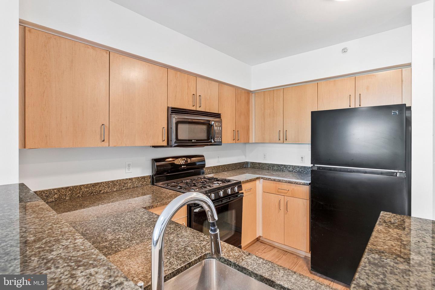 1000 New Jersey Ave Se #321 Property Photo 7