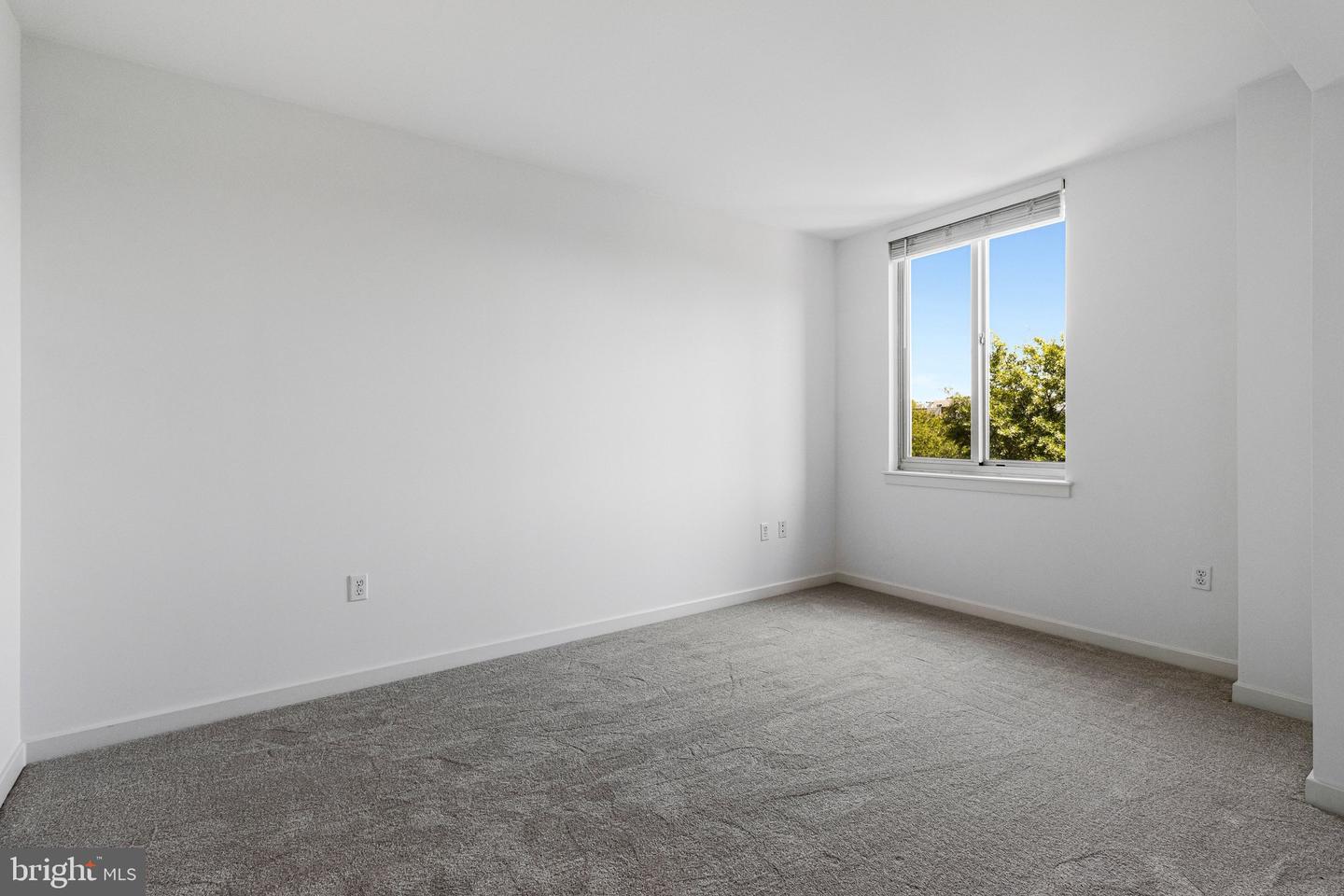 1000 New Jersey Ave Se #321 Property Photo 10