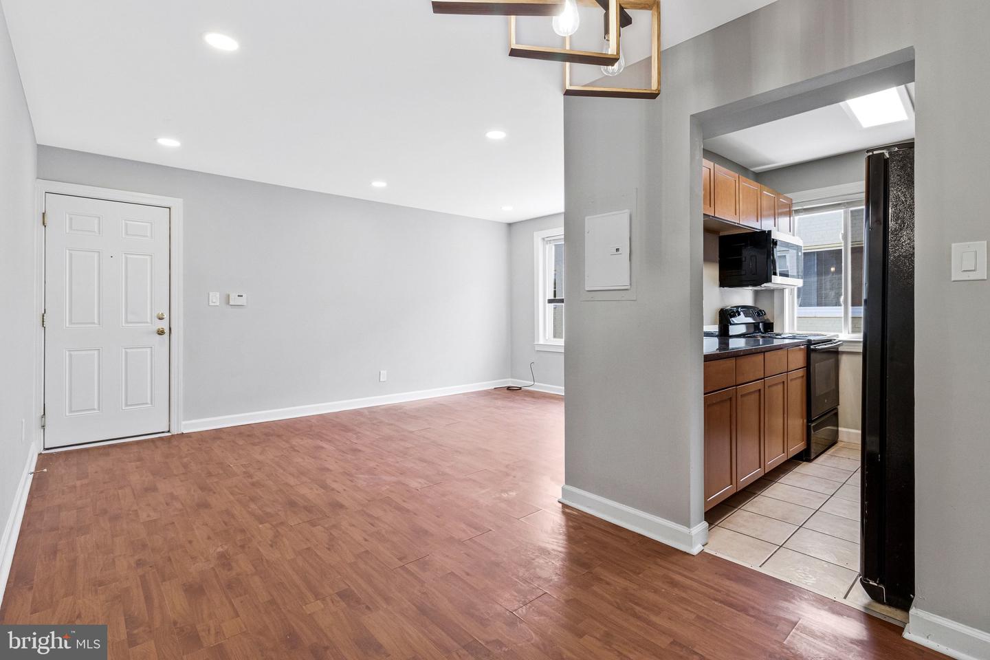 717 Brandywine St Se #202 Property Photo 9